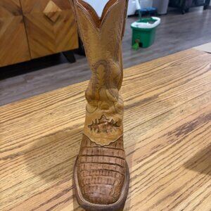 Women's Lucchese Cowboy Collection Alligator Square Toe Boots